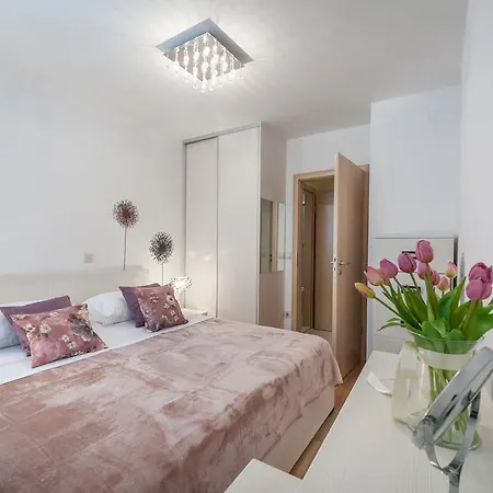 Apartment Timea *