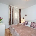 Timea Διαμέρισμα